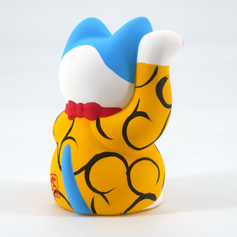 Gato de la suerte japonés manekineko, KI KARAKUSA, amarillo y arabescos