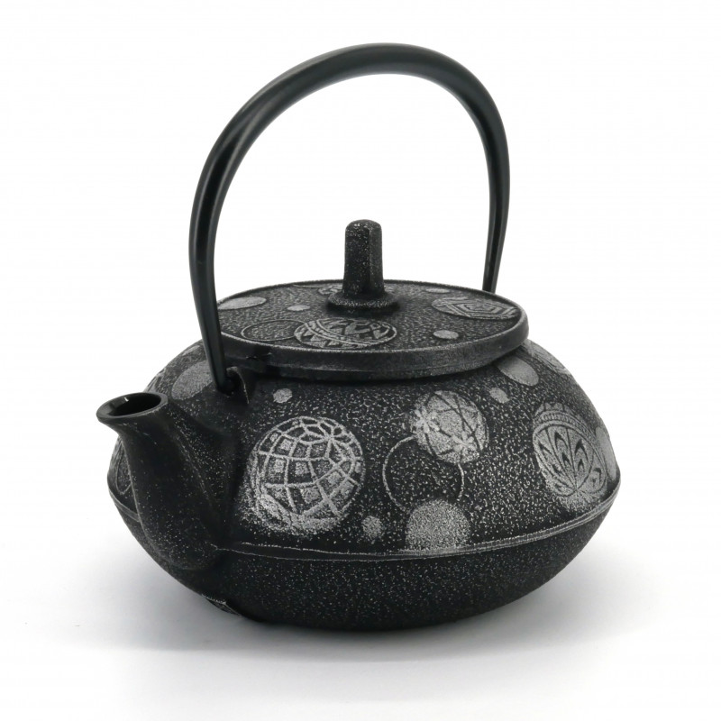 Japanese cast iron teapot IWACHU, Mari asobi, TEMARI, black silver, 0.55 lt