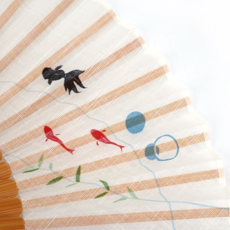 Japanischer Fächer in Rot und Beige aus Baumwolle und Bambus mit Katzen- und Fischmuster - NEKO TO KINGYO - 20.5cm