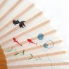 Éventail japonais rouge et beige en coton et bambou motif chat et poissons - NEKO TO KINGYO - 20.5cm