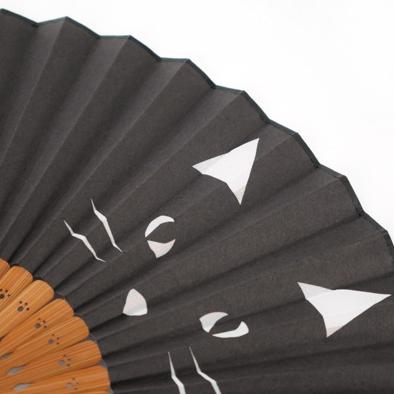 Éventail japonais noir en polyester et bambou motif chat - NEKO ME - 20.5cm
