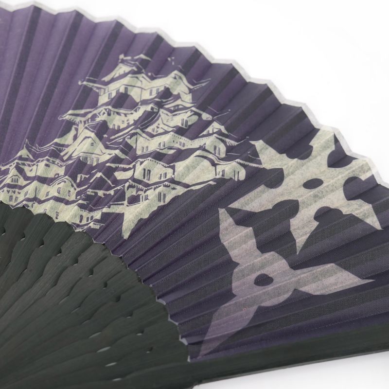 Éventail japonais violet en polyester et bambou motif ninja et chateau - SHIRO NINJA - 21cm