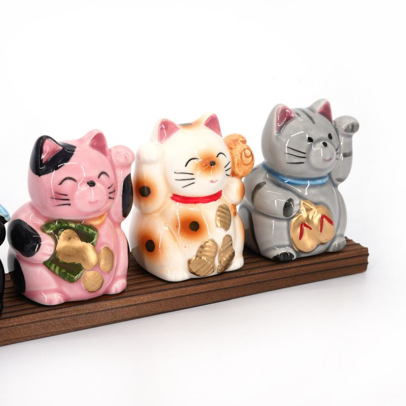 Set di 7 statuette di gatti su base - KOZO NEKO - 38 cm