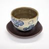 Tasse japonaise en terre blanche et fleurs bleue avec soucoupe