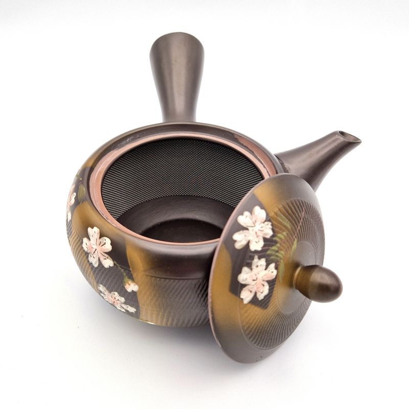 Tetera japonesa tokoname kyusu, KURO SAKURA, negro y flores de cerezo