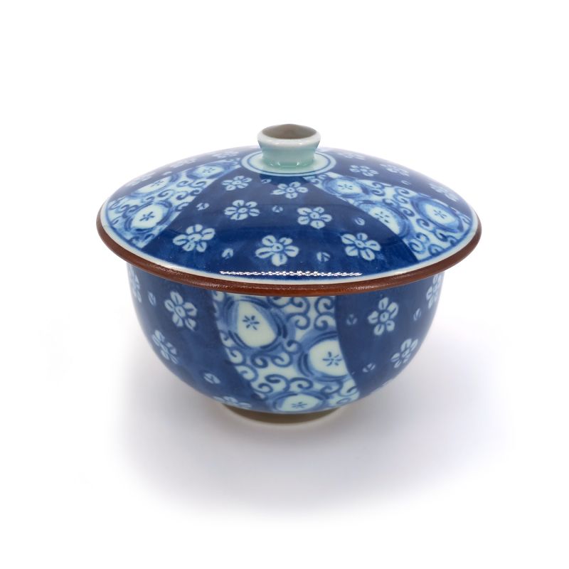 Japanische Chawanmushi-Teeschale mit Deckel, blaue Blumen, Ume Komon