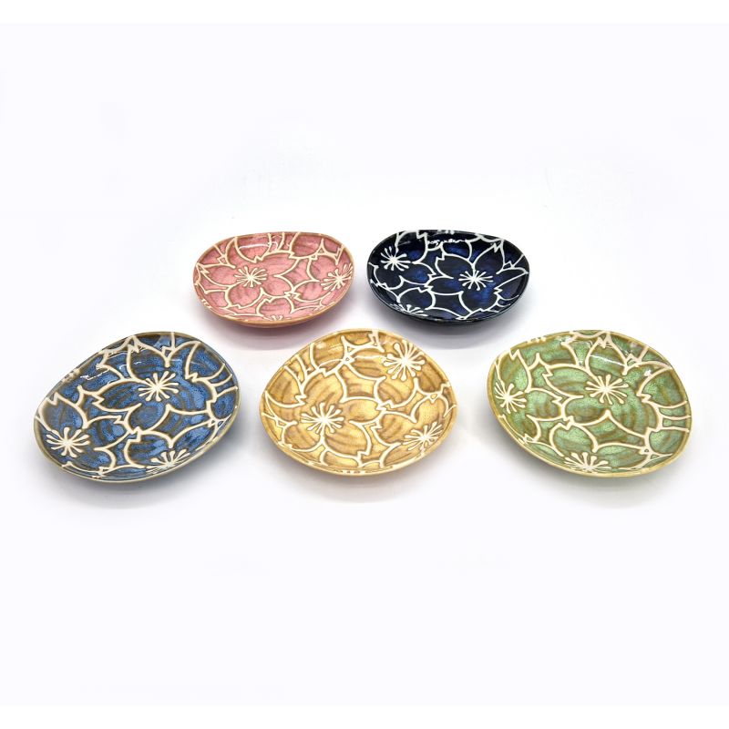 Set mit 5 kleinen dreieckigen Keramiktellern – YOHENKAZAHURA
