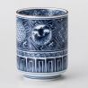 Japanische Keramik-Teetasse, weiß mit traditionellen blauen Mustern - DENTO-TEKINA