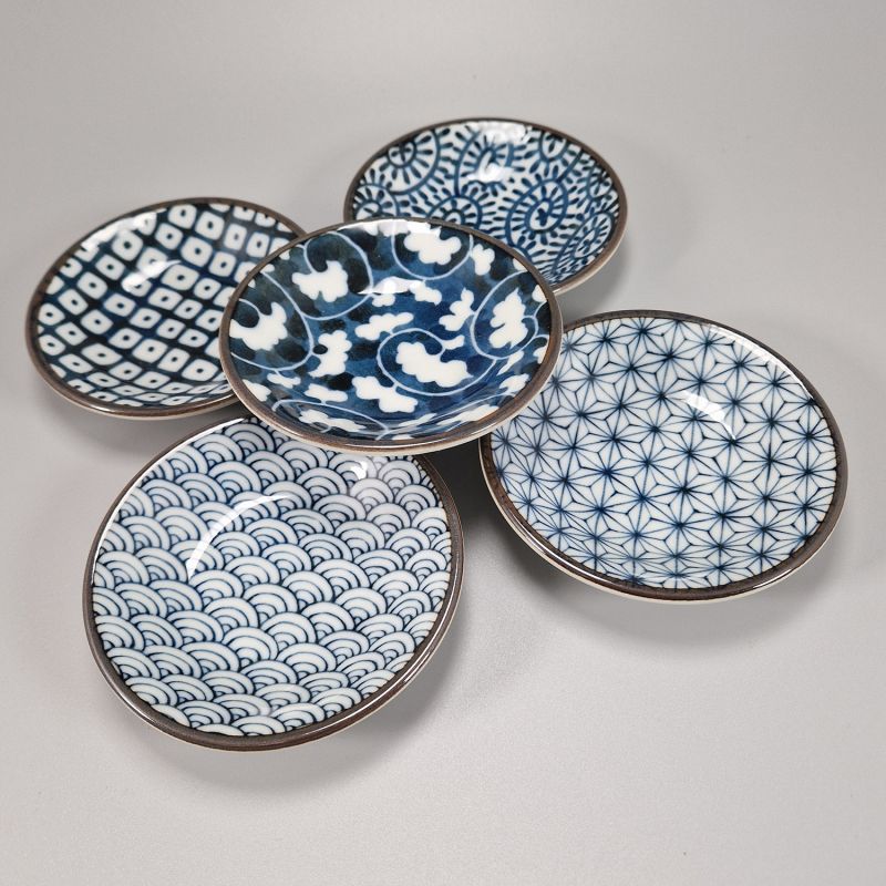 Set de 5 coupelles japonaises bleues en céramique Ø9cm KARAKUSA