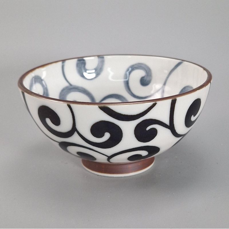 Duo japanischer Keramikreisschalen, rot und schwarz - KARAKUSA
