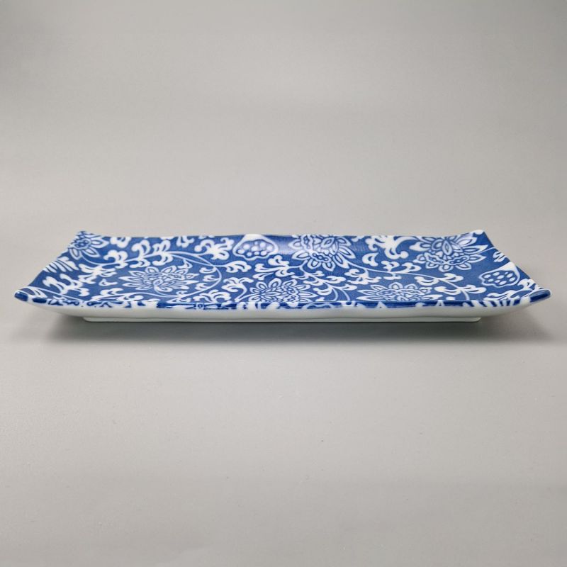 Assiette rectangulaire japonaise en céramique, bleu et fleurs blanches - HANA