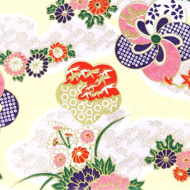 feuille papier japonais, YUZEN WASHI, beige, Kumochiri avec les motifs fleurs