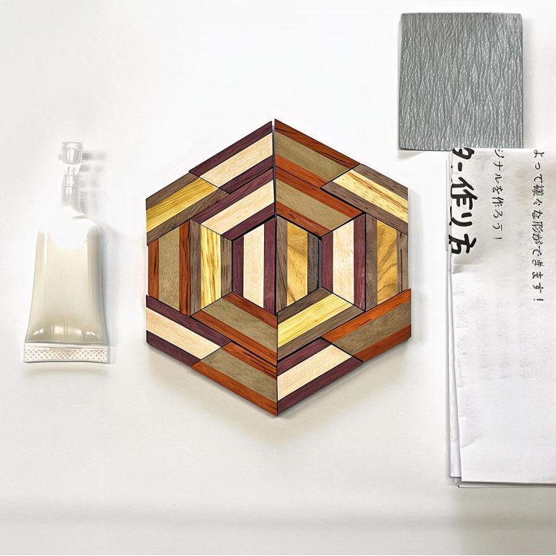 DIY kit for a coaster in traditional Yosegi marquetry from Hakone, KOSUTA