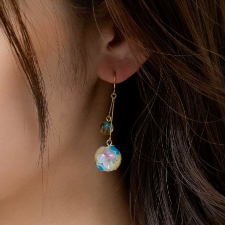 Boucles d'oreilles japonaises avec perles libellules à motifs floraux