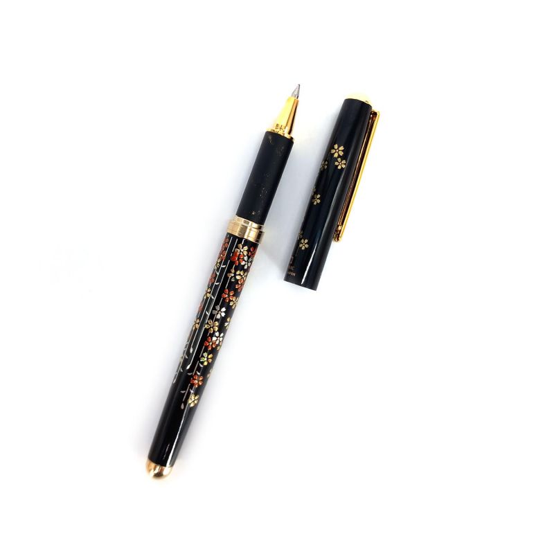 Stylo à bille japonais noir en résine dans un coffret motif fleurs de prunier- UME