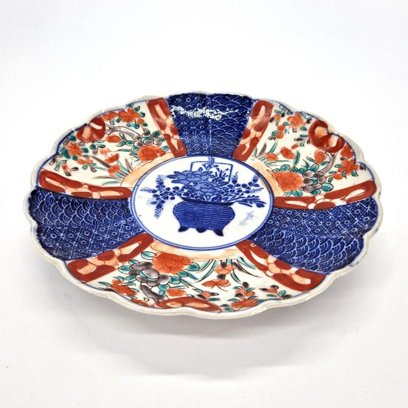 piatto rotondo vintage giapponese, imari del XIX secolo